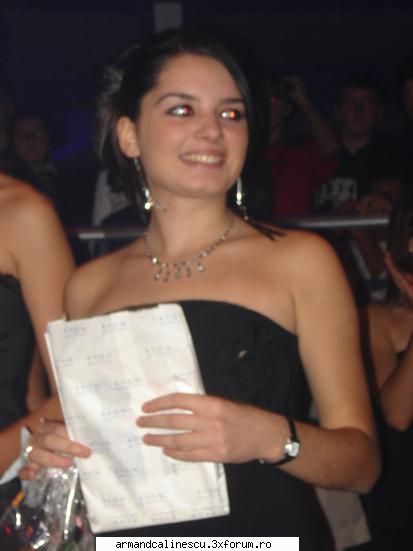 poze de la bal...si nu numai - pei sa incepem cu Andreea de la 9D - Offtopic